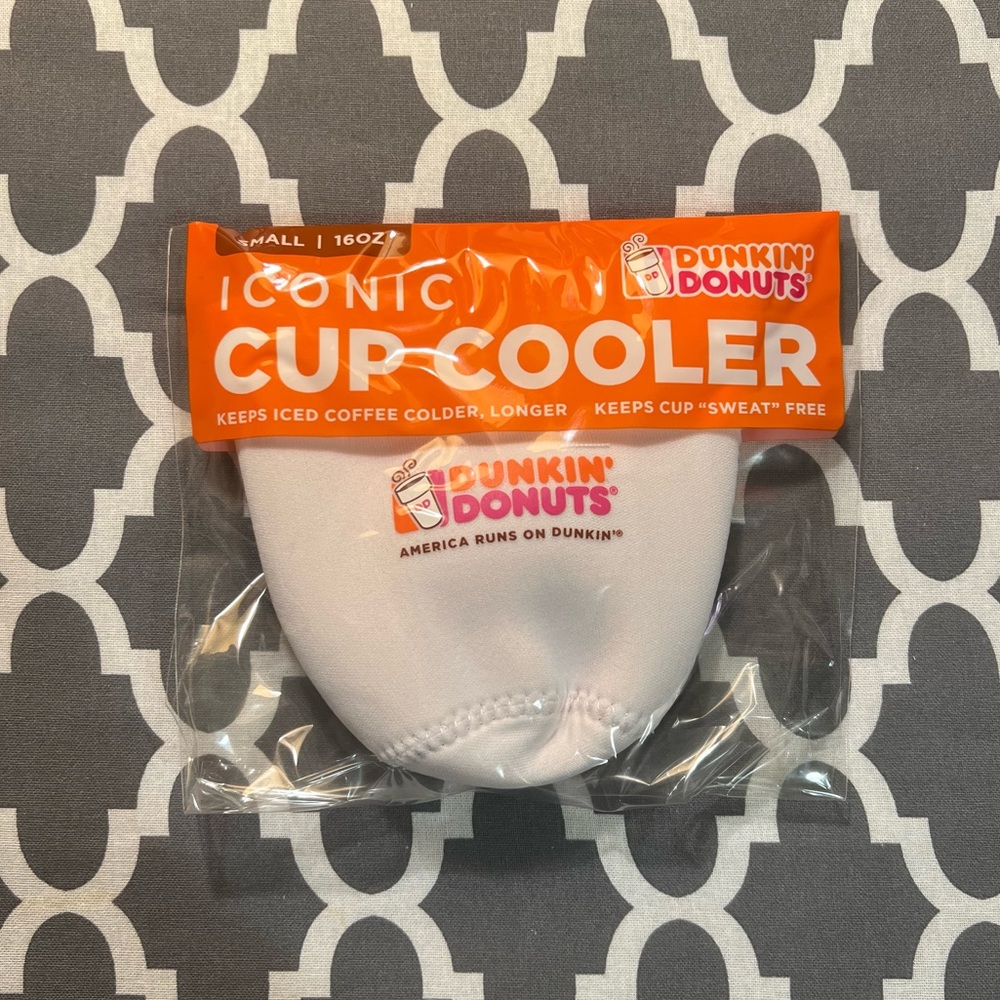 Dunkin Donuts retro NEW Cup Cooler/Koozie sleeve SMALL